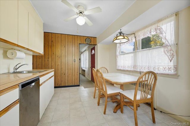 2846 Walter Road, Wantagh, NY 11793