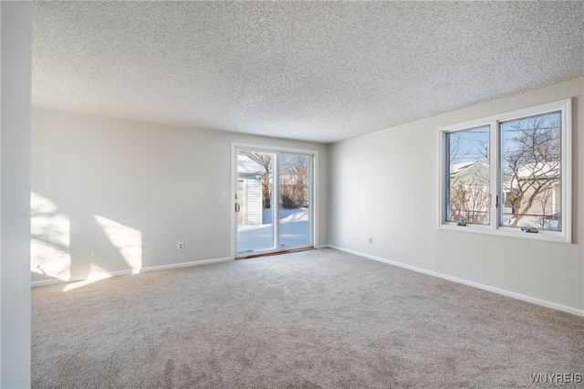 64 Melody Lane, Tonawanda, NY 14150