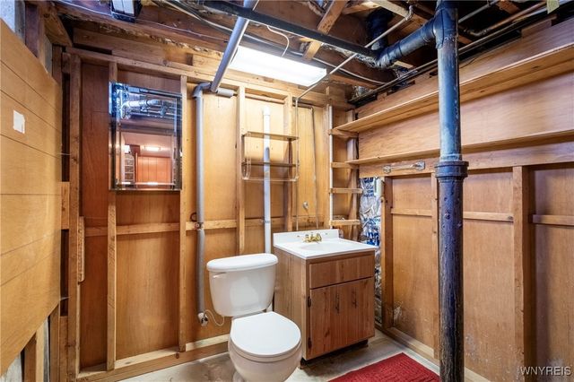 64 Melody Lane, Tonawanda, NY 14150