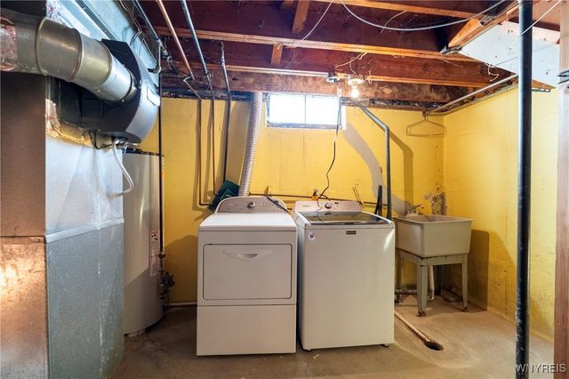 64 Melody Lane, Tonawanda, NY 14150