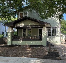 230 S Chautauqua Ave, Wichita, KS 67211