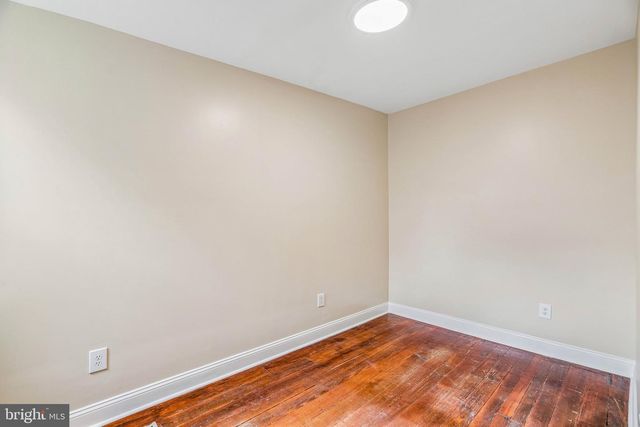 2255 WATERLOO ST, Philadelphia, PA 19133