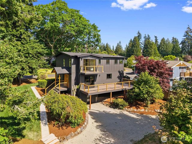 9808 224th Street SW, Edmonds, WA 98020