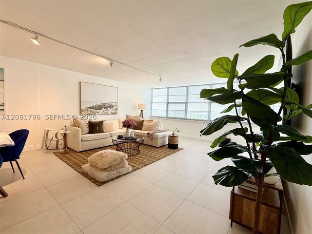 1160 N Federal Hwy 719, Fort Lauderdale, FL 33304