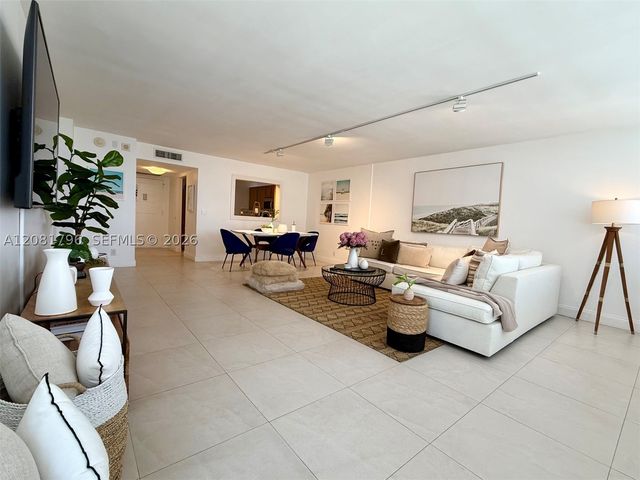 1160 N Federal Hwy 719, Fort Lauderdale, FL 33304