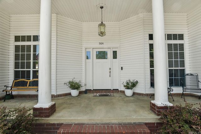 504 Brandon Dr., Beebe, AR 72012