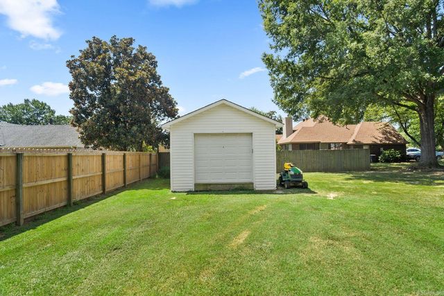 504 Brandon Dr., Beebe, AR 72012