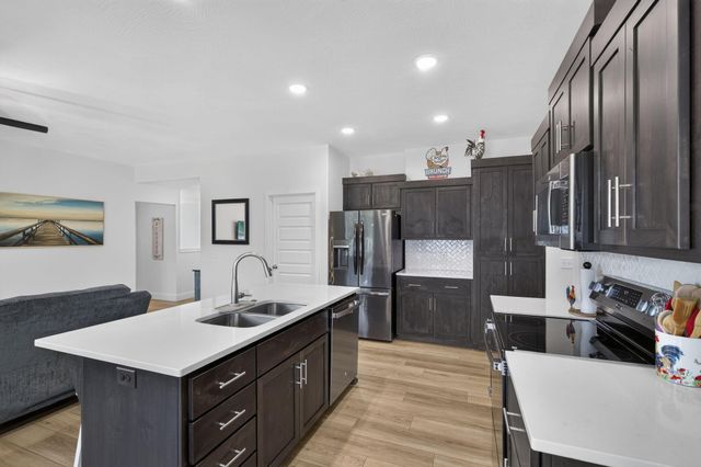 4237 S Hollow Branch Way, Battlefield, MO 65619