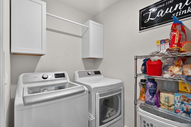 4237 S Hollow Branch Way, Battlefield, MO 65619