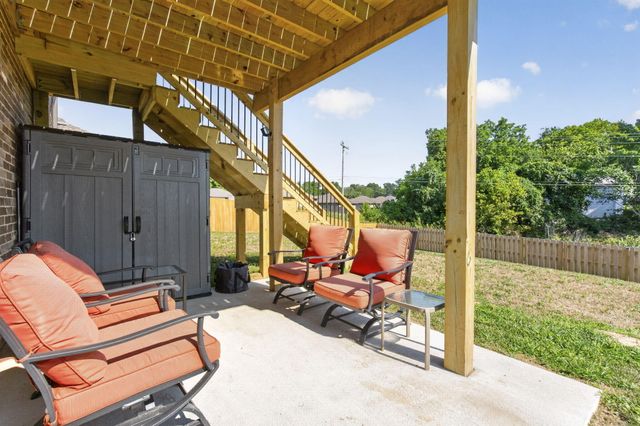 4237 S Hollow Branch Way, Battlefield, MO 65619
