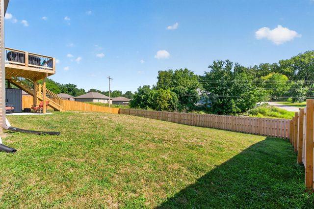 4237 S Hollow Branch Way, Battlefield, MO 65619