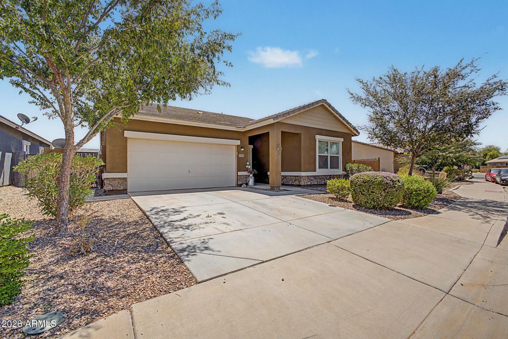 37035 W MATTINO Lane, Maricopa, AZ 85138 — photo 2