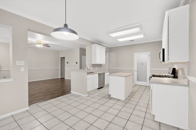 1088 Appaloosa Circle, Fort Worth, TX 76179