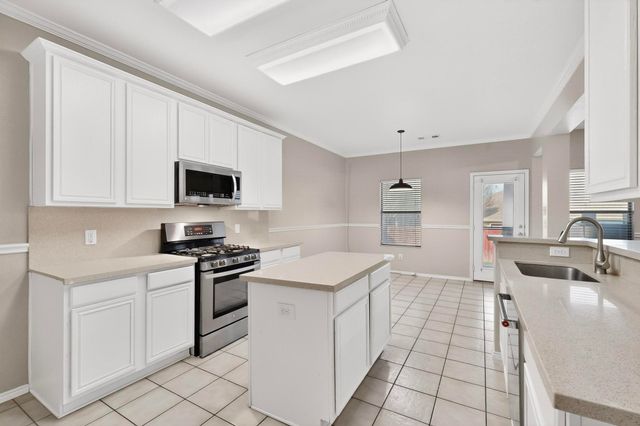 1088 Appaloosa Circle, Fort Worth, TX 76179