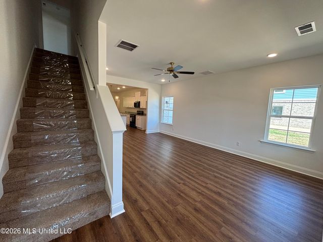 7187 Hickory Hollow Road, Walls, MS 38680