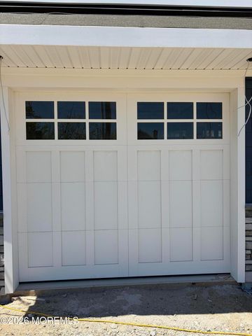 1519 N Bayview Avenue, Seaside Park, NJ 08752