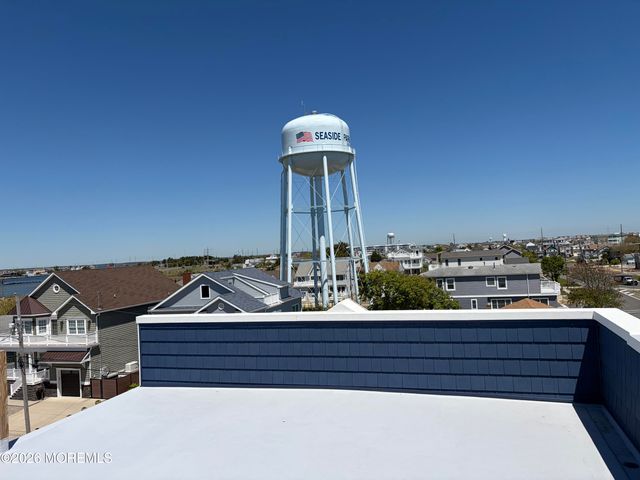 1519 N Bayview Avenue, Seaside Park, NJ 08752