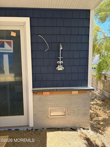 1519 N Bayview Avenue, Seaside Park, NJ 08752