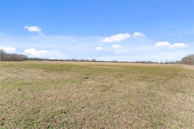 Tract 6 Cr 117, Hungerford, TX 77448