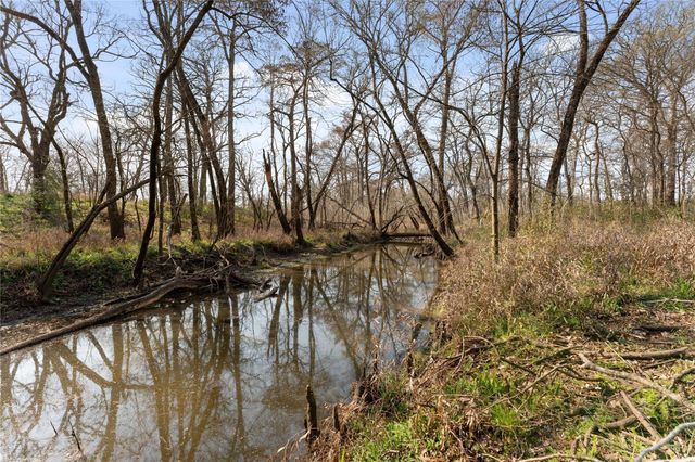 Tract 6 Cr 117, Hungerford, TX 77448