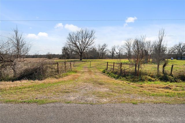 Tract 6 Cr 117, Hungerford, TX 77448