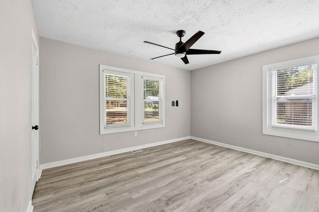 313 Glen Iris Drive, Monroe, GA 30655