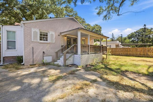 313 Glen Iris Drive, Monroe, GA 30655