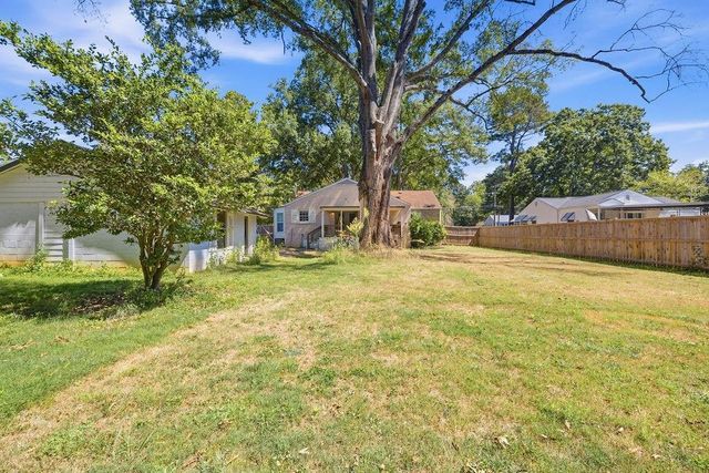 313 Glen Iris Drive, Monroe, GA 30655