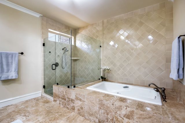 6335 Vanderbilt Avenue, Dallas, TX 75214