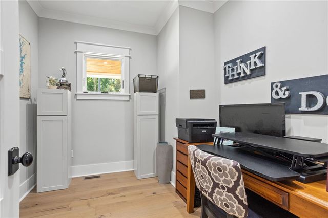 148 Cedar Bluff Court, Six Mile, SC 29682