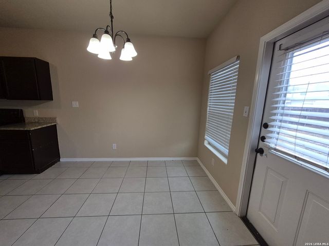 8710 Vista De Nubes, Converse, TX 78109