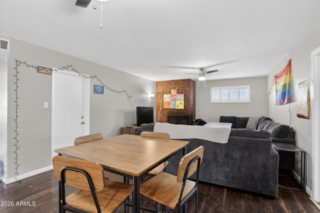 123 E ERIE Drive, Tempe, AZ 85282