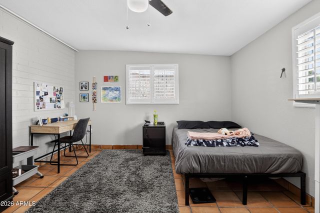 123 E ERIE Drive, Tempe, AZ 85282