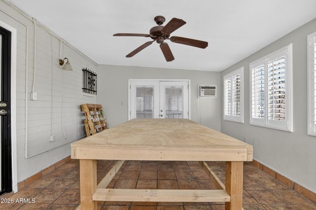 123 E ERIE Drive, Tempe, AZ 85282