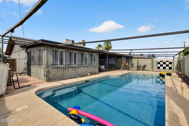123 E ERIE Drive, Tempe, AZ 85282