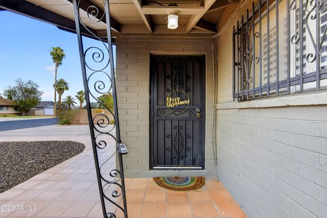 123 E ERIE Drive, Tempe, AZ 85282