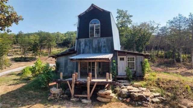 2427, 2457 Highway 23, Eureka Springs, AR 72631