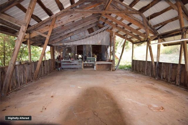 2427, 2457 Highway 23, Eureka Springs, AR 72631