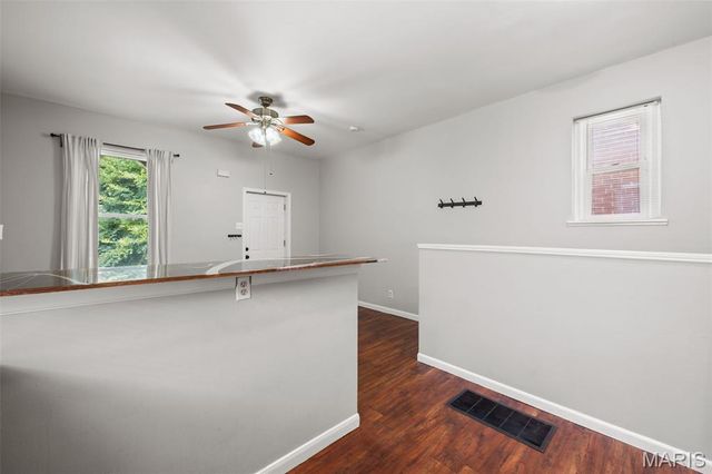 2654 Pennsylvania Avenue, St Louis, MO 63118