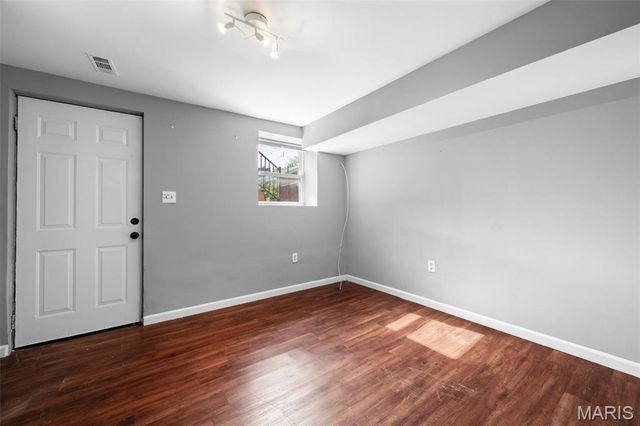 2654 Pennsylvania Avenue, St Louis, MO 63118