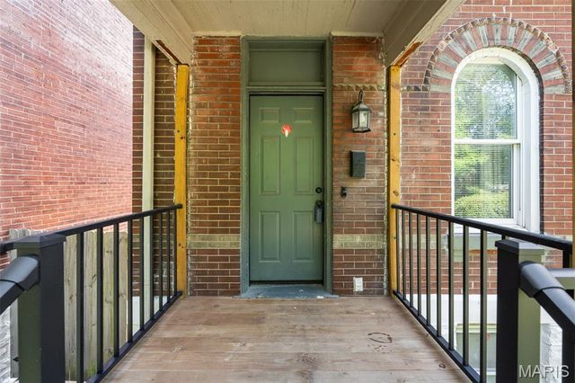 2654 Pennsylvania Avenue, St Louis, MO 63118