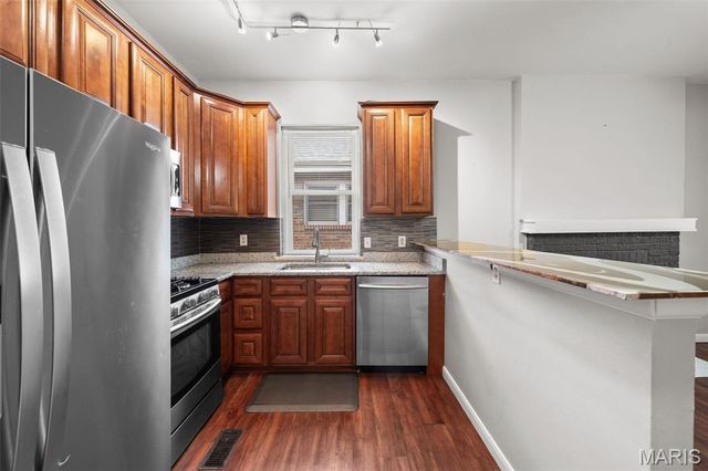 2654 Pennsylvania Avenue, St Louis, MO 63118