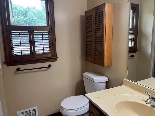 486 Windsor Farms Dr, Lawrenceville, GA 30046