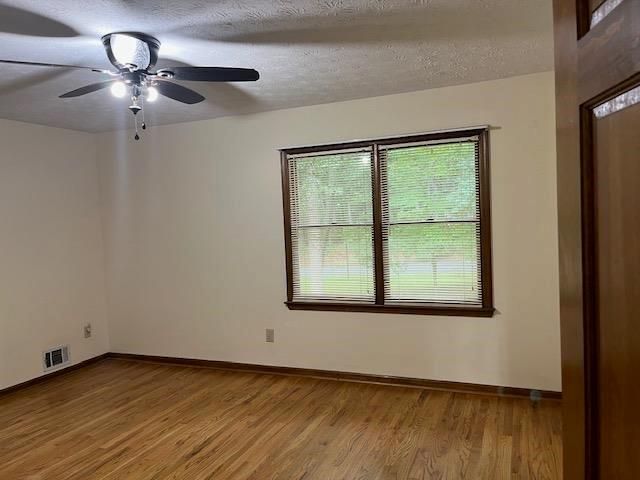 486 Windsor Farms Dr, Lawrenceville, GA 30046