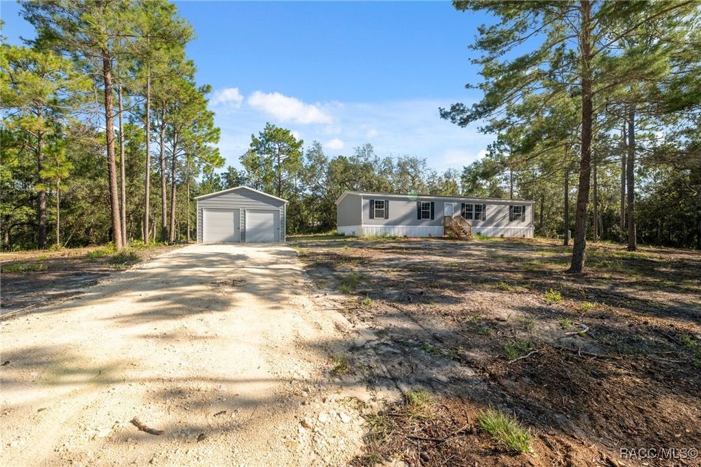 7719 W Taffeta Lane, Dunnellon, FL 34433