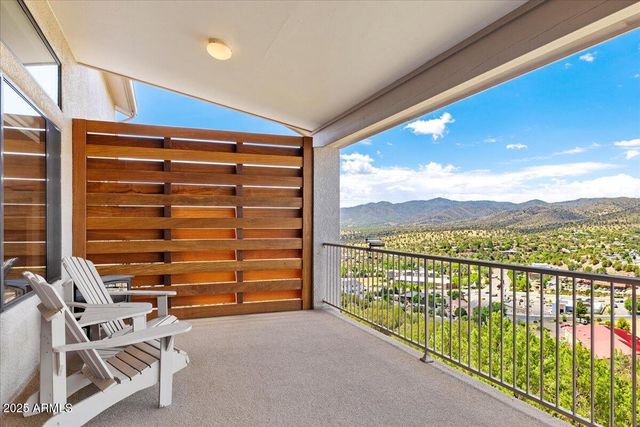 528 Miracle Rider Road, Prescott, AZ 86301