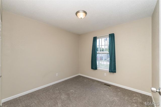 563 Great Plains Drive, House Springs, MO 63051