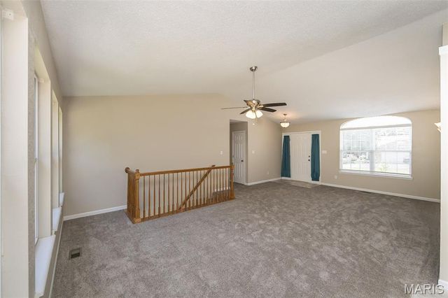 563 Great Plains Drive, House Springs, MO 63051