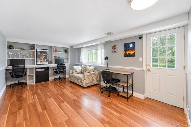 25 Marlboro Drive, Port Jefferson Station, NY 11776