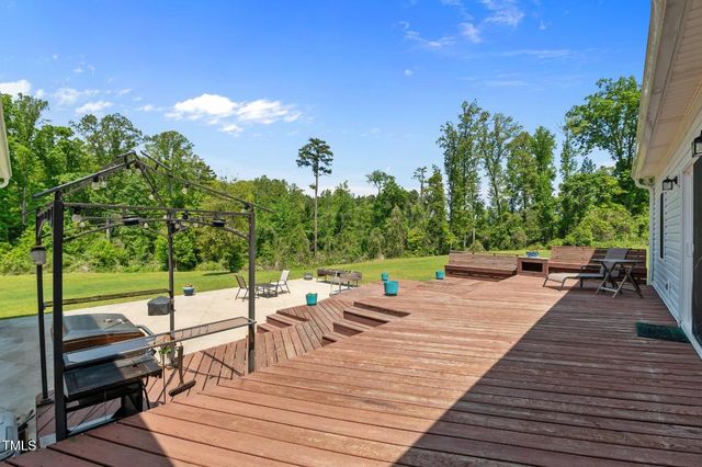 675 Anderson Creek Road, Henderson, NC 27537